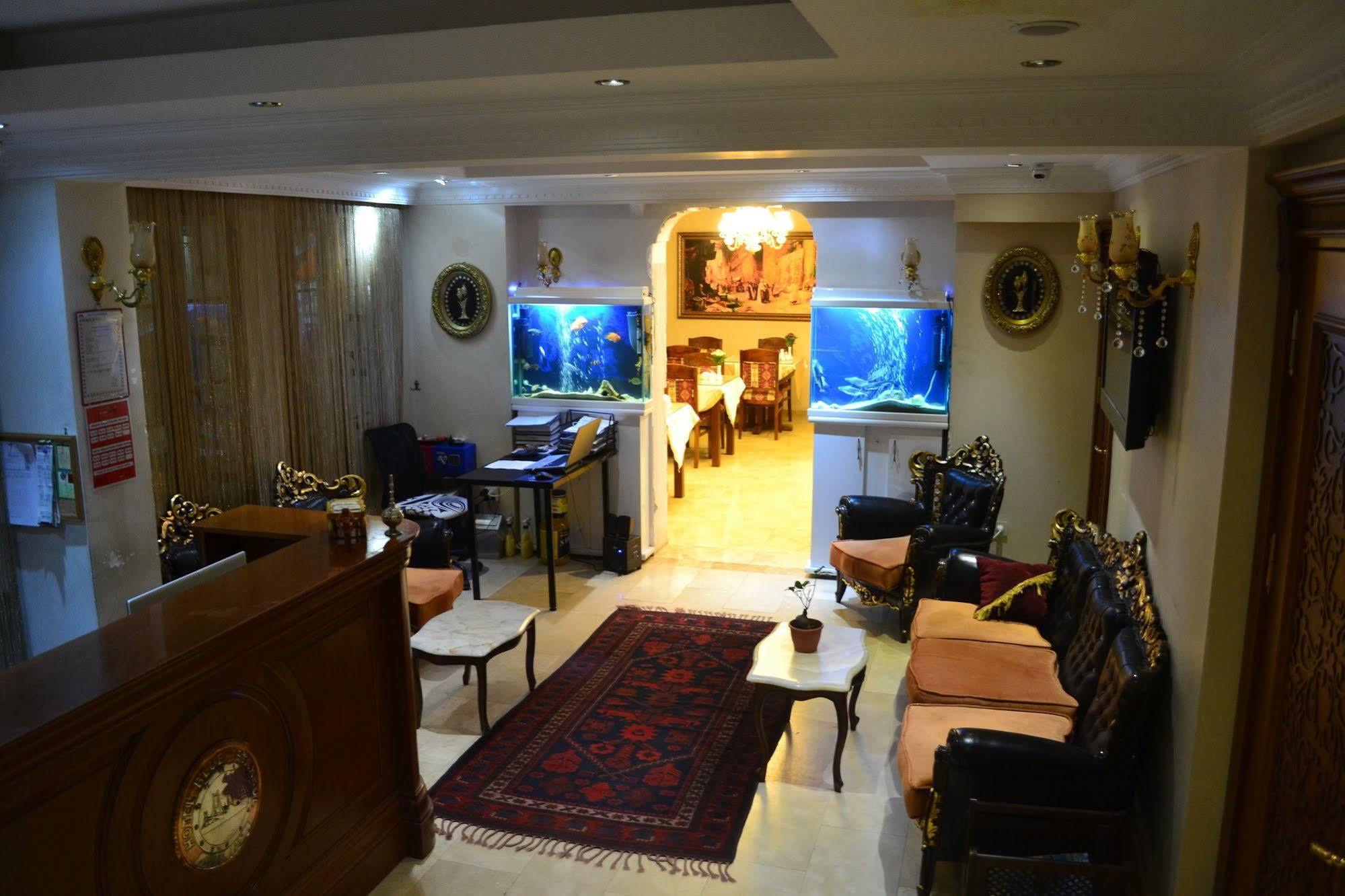 Blue Otel