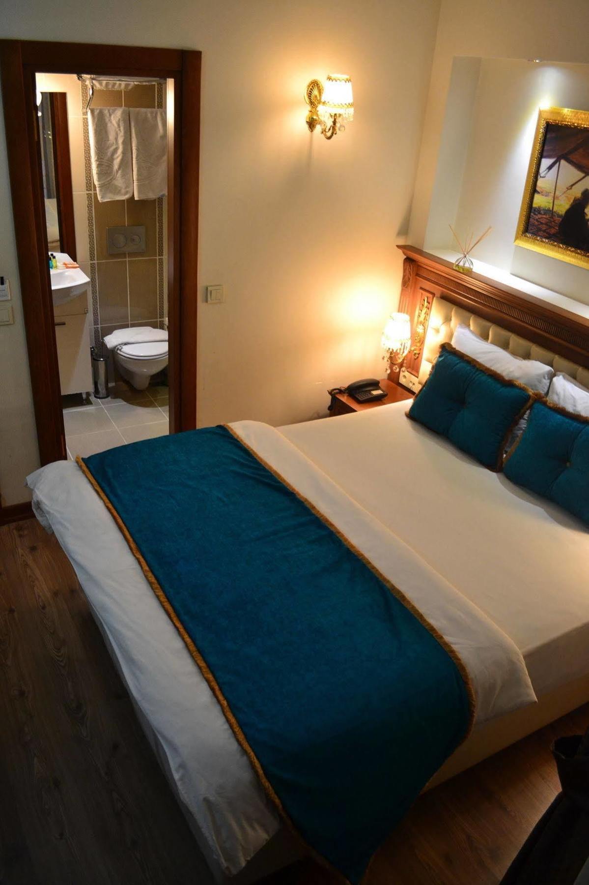 Otel Blue