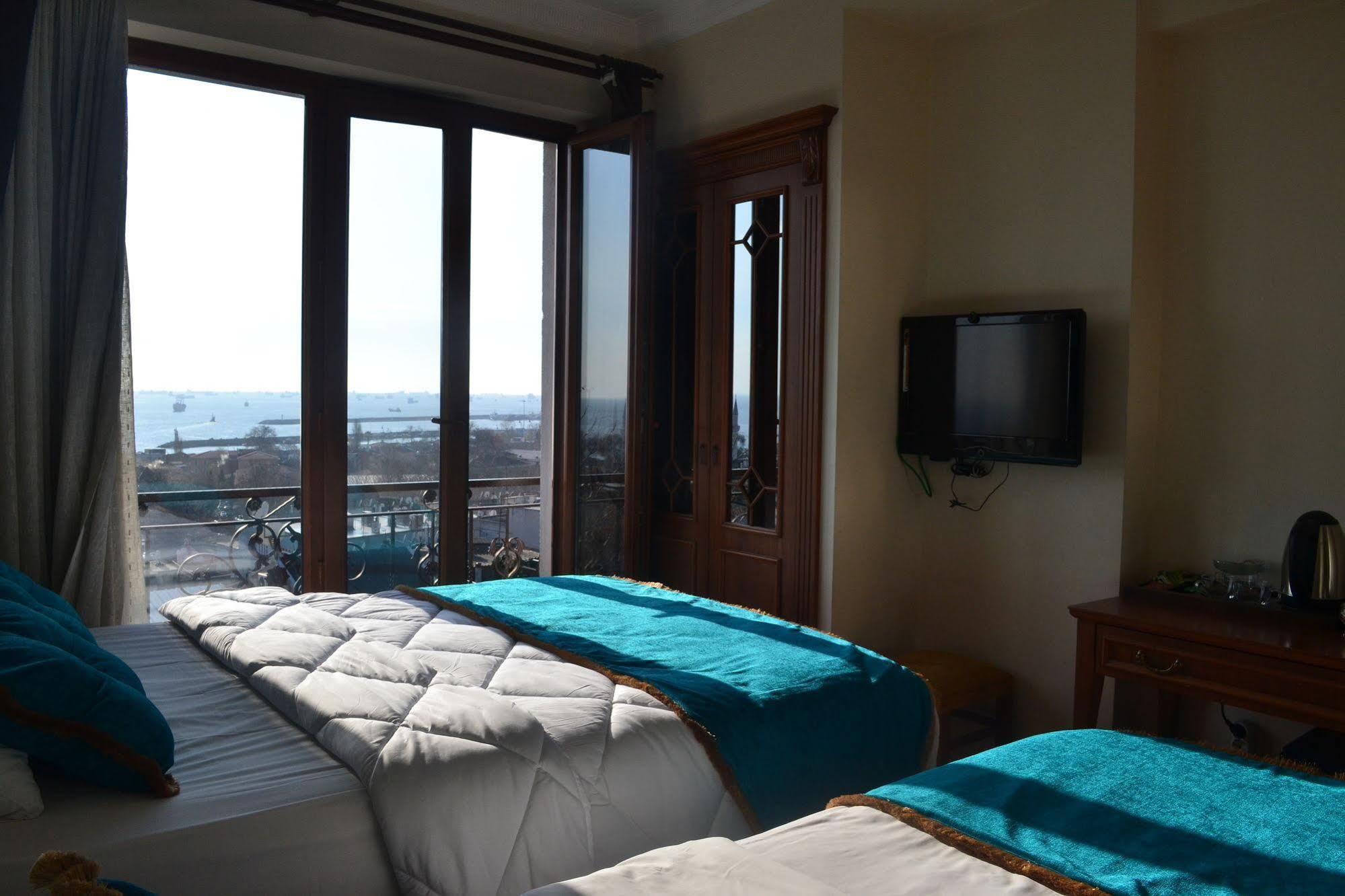 Blue Otel 3*