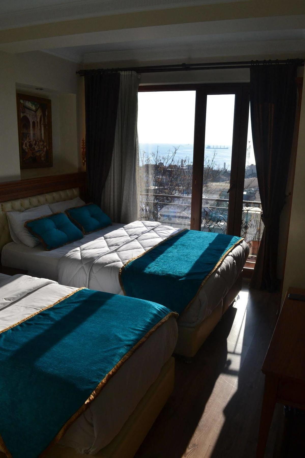 Blue Otel 3*