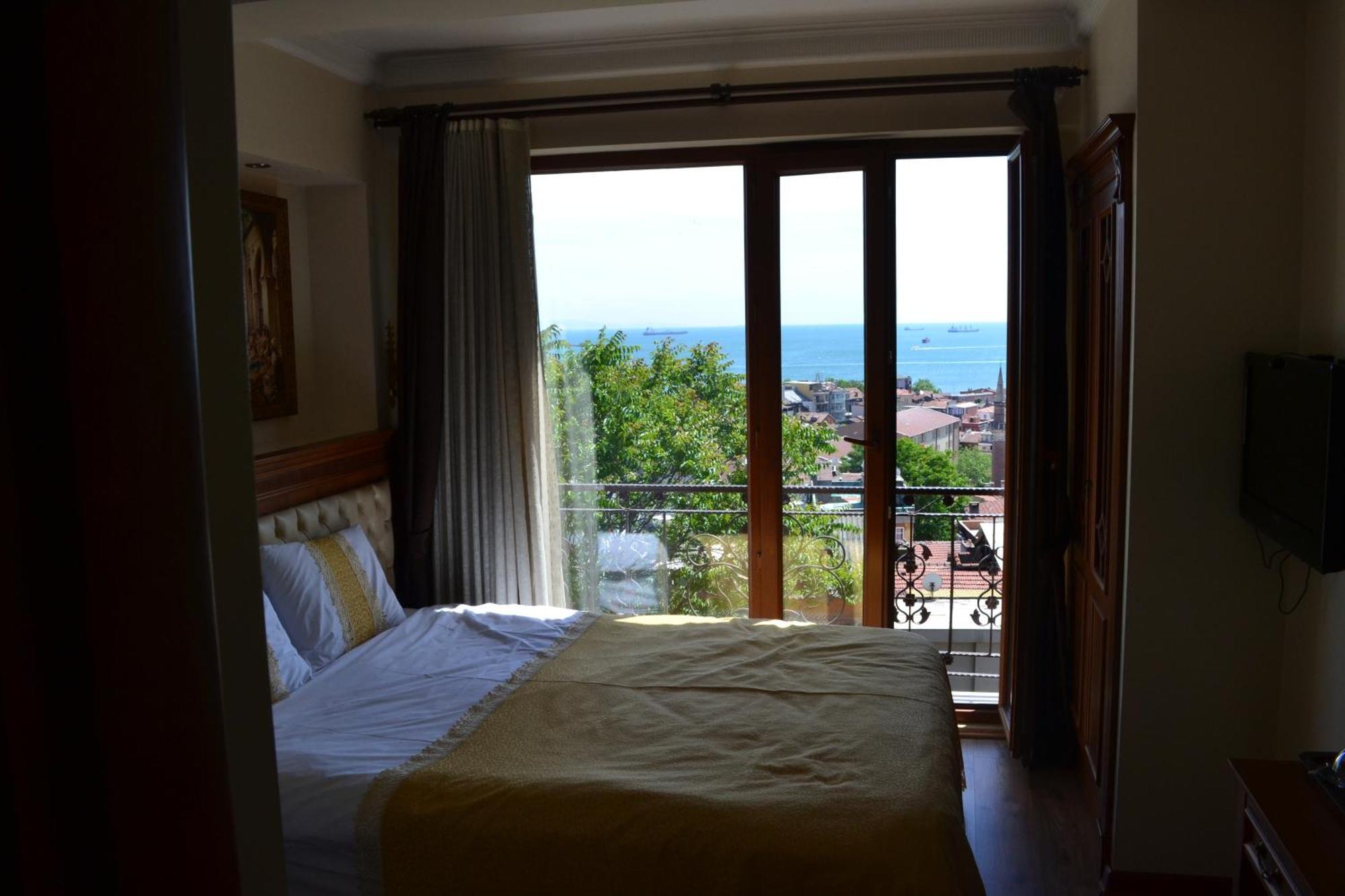Blue Hotel Istanbul